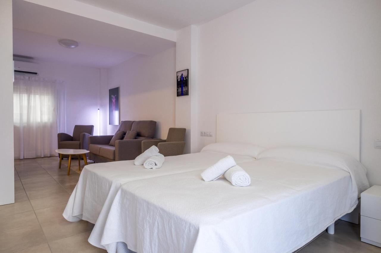 Sal Mar Suites Санта-Эулалия-дель-Рио Экстерьер фото
